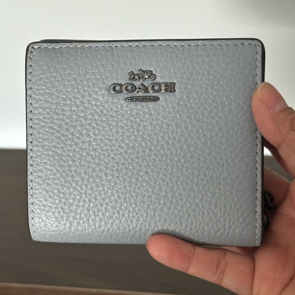 Coach Snap Wallet - Picture 9 of 9